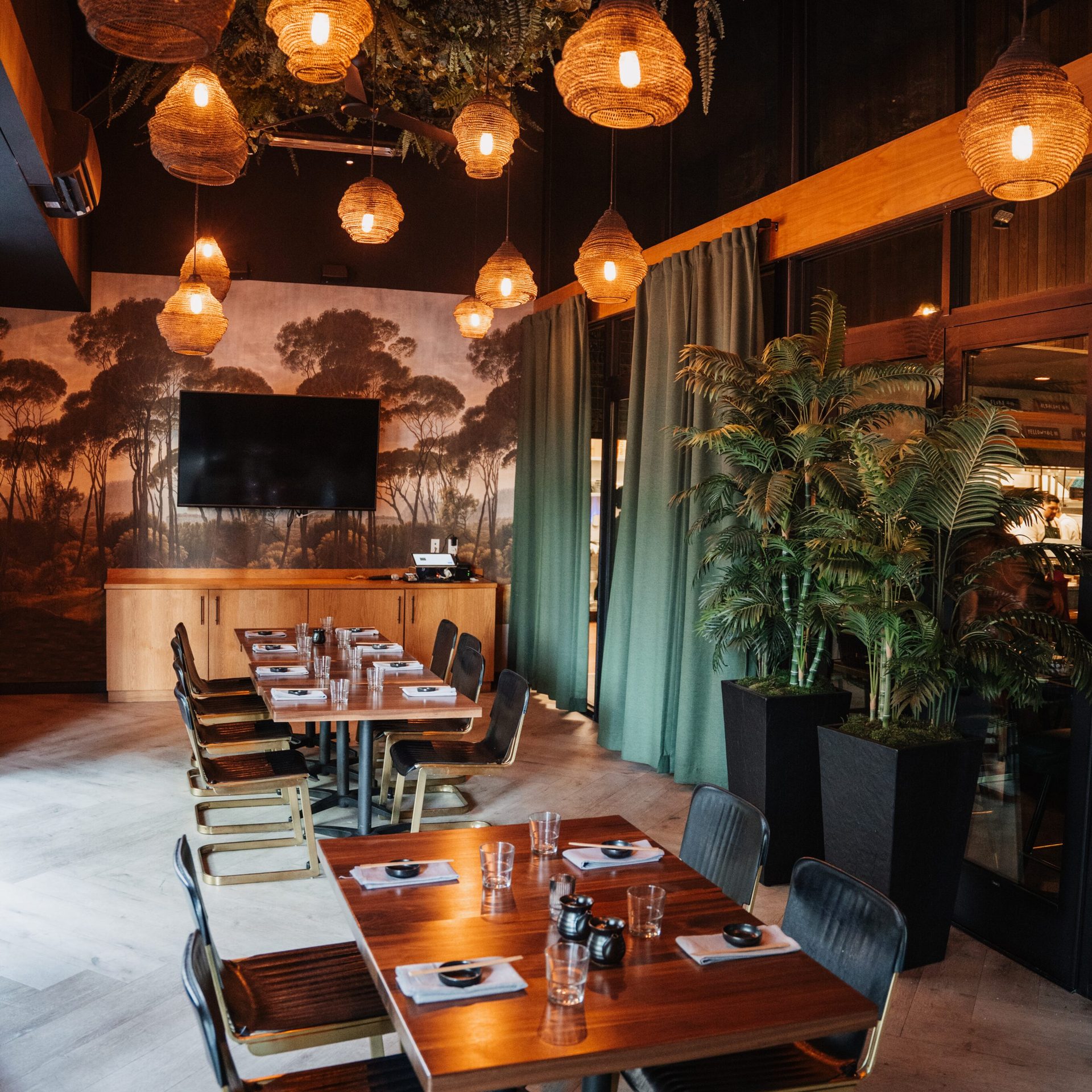 Private Dining and Group Spaces
